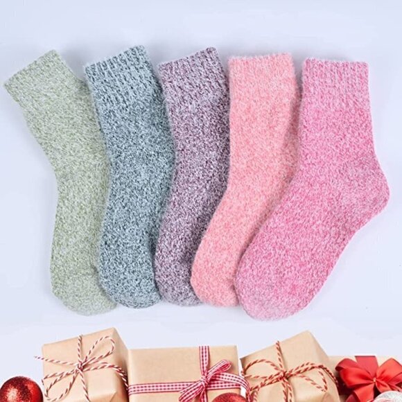 𝅺5 Pairs Luxury Wool Soft Socks Warm Winter Fall Womens Thick Cozy Knit NWT - Picture 1 of 8
